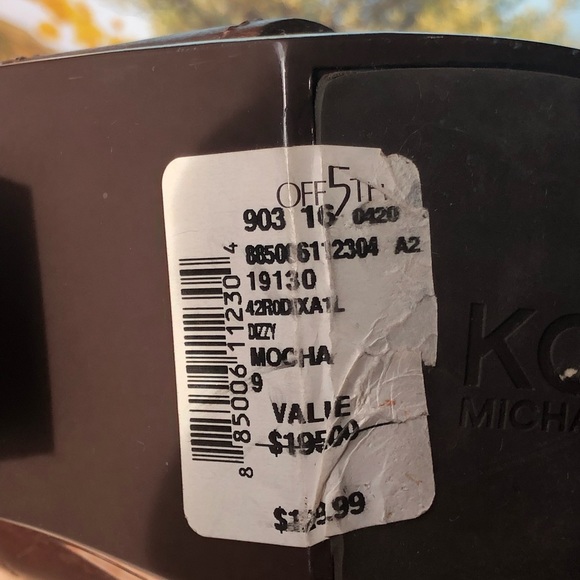 Michael Kors Mocha Wedge - Picture 4 of 5